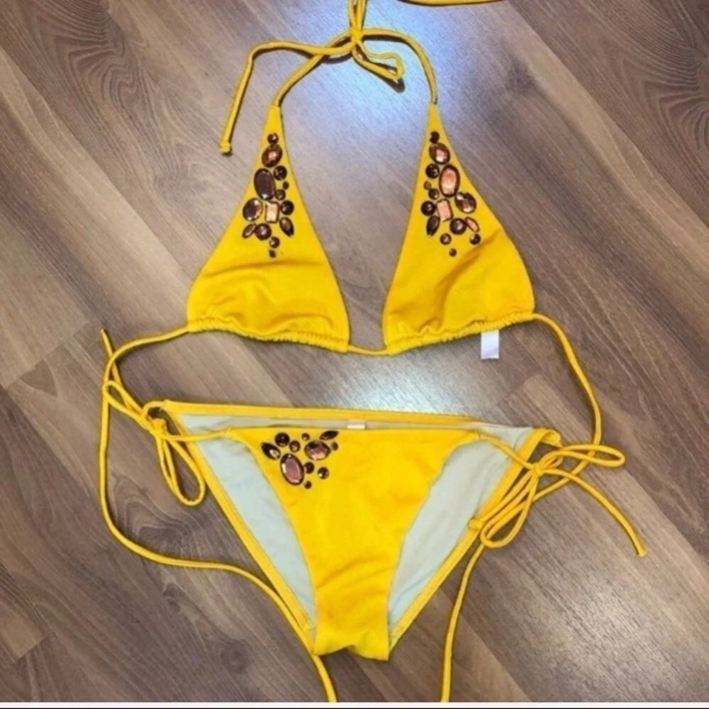 Victoria’s Secret Gold Jeweled Bikini size M - Picture 1 of 6